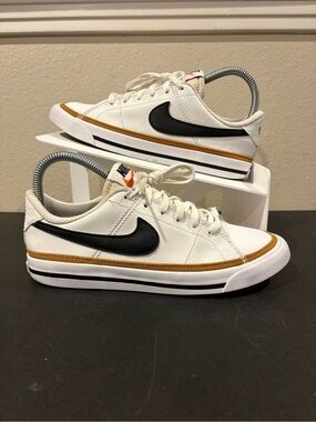 Nike Court Legacy GS Kids Sneakers Size 4Y White Black Gold DA5380-102 Low Top
